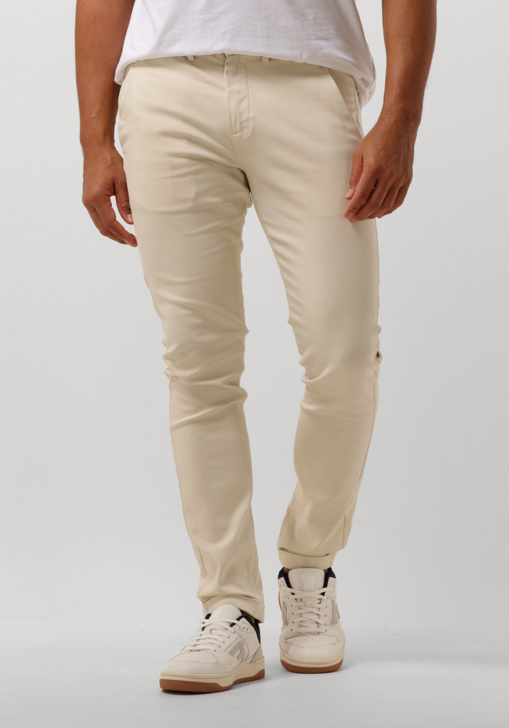 beige-broek-heren-137pyo-1.jpg