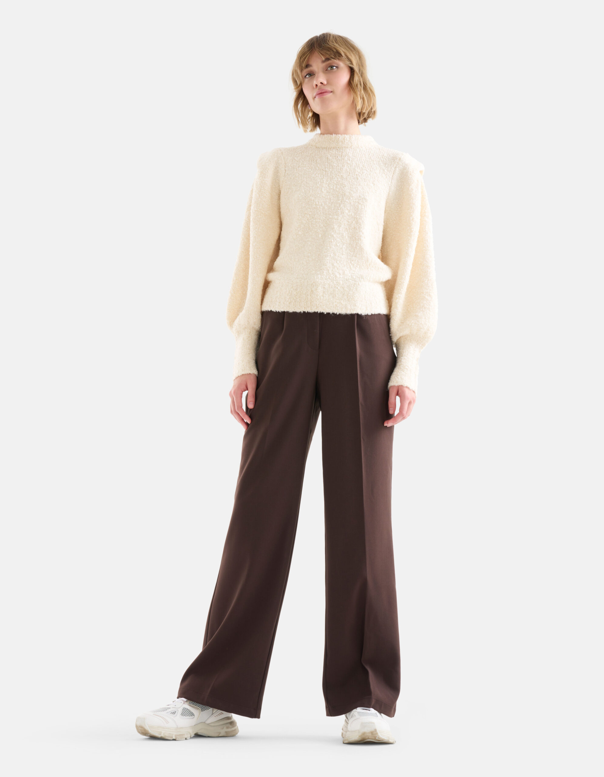 bruine-pantalon-574rpx-1.jpg