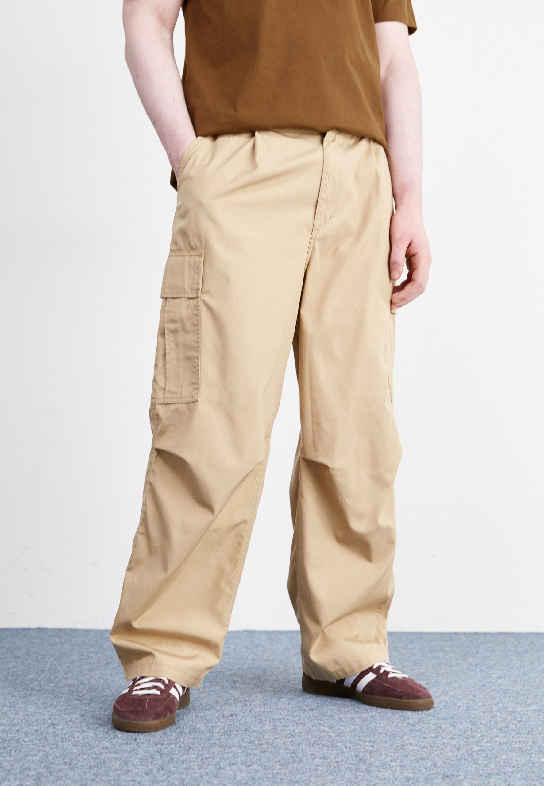 carhartt-broek-478kkx-1.jpg