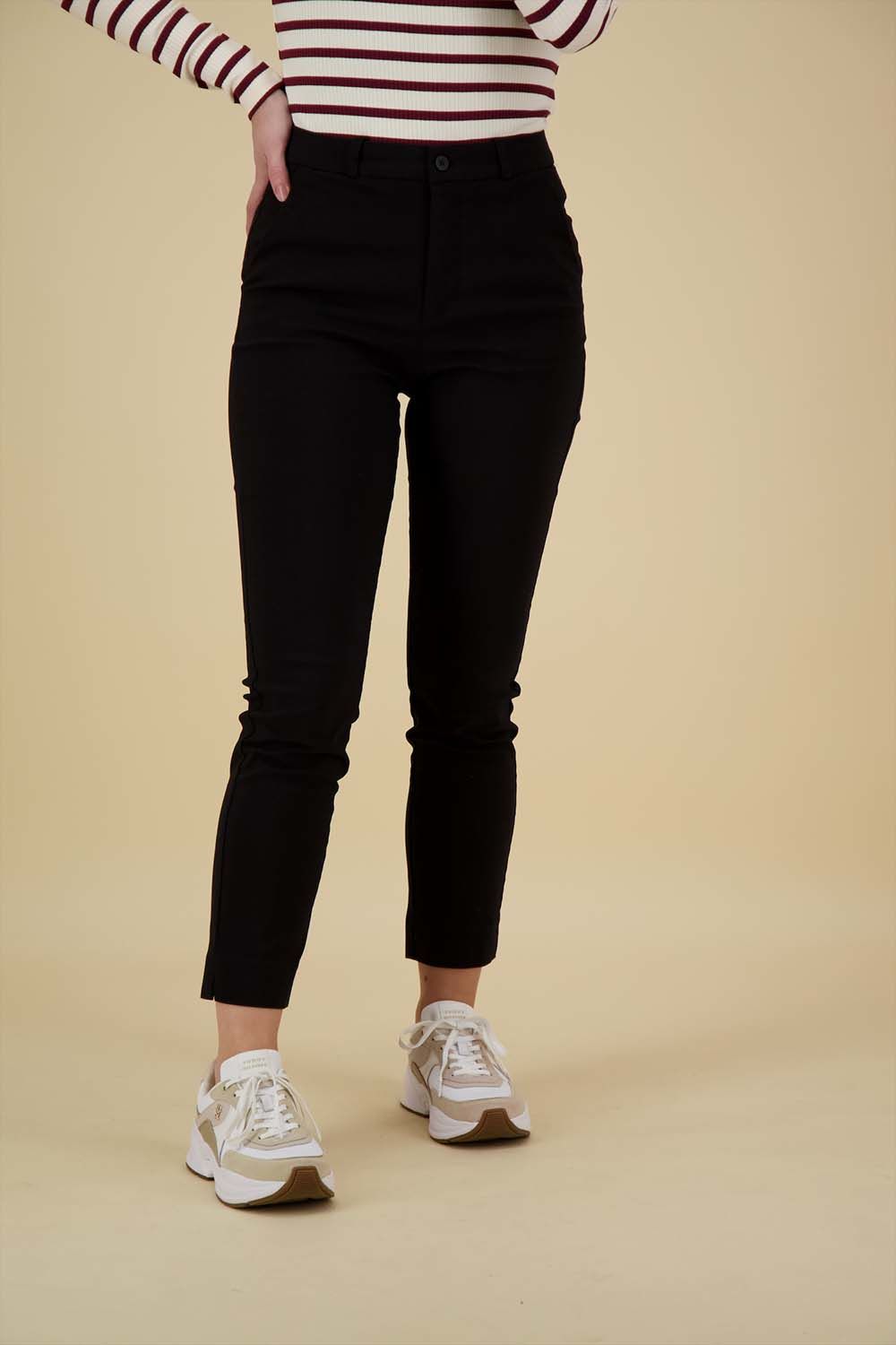 freequent-broek-045mrm-1.jpg