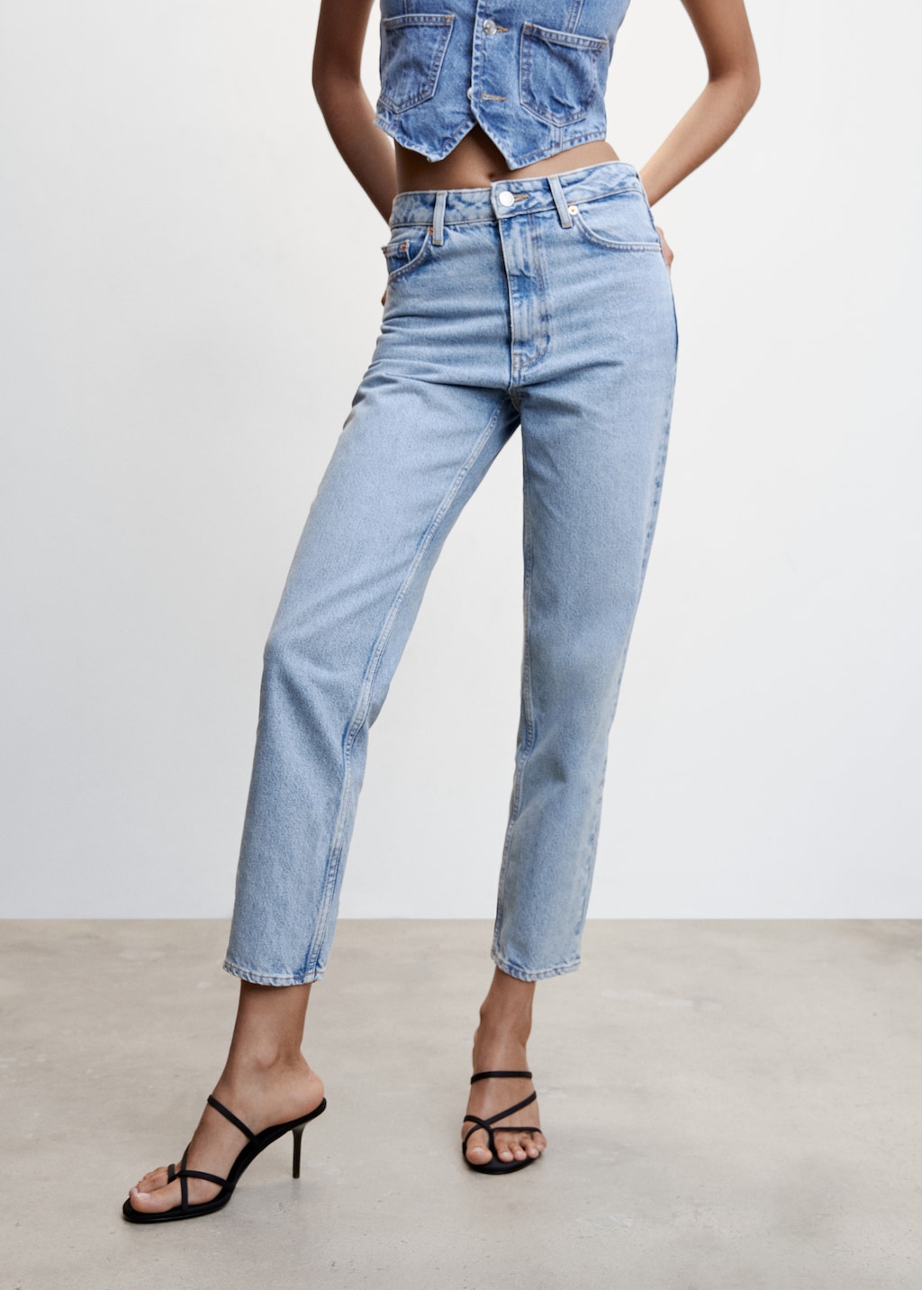momjeans-382mhj-1.jpg
