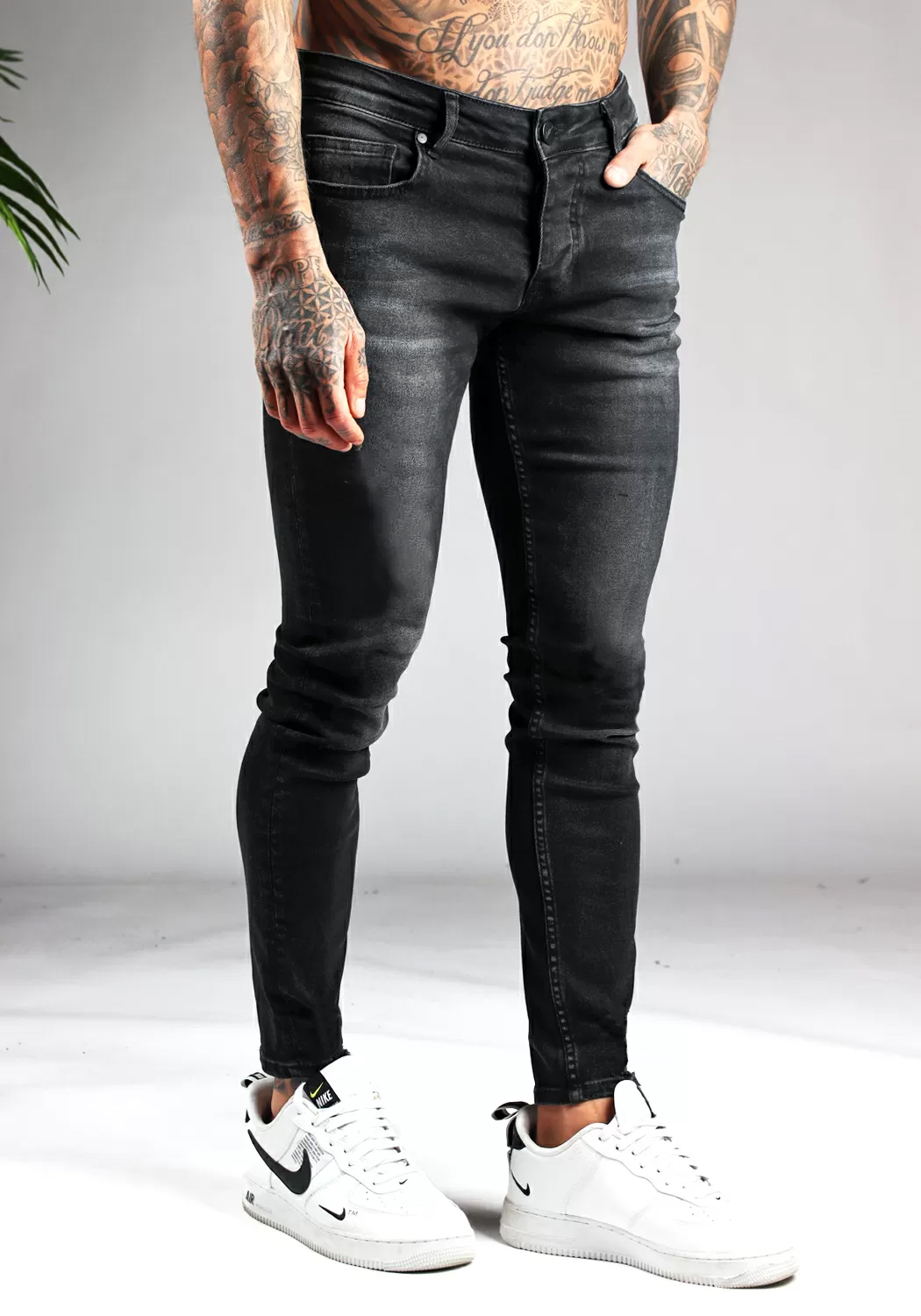 zwarte-jeans-heren-499aoi-1.jpg